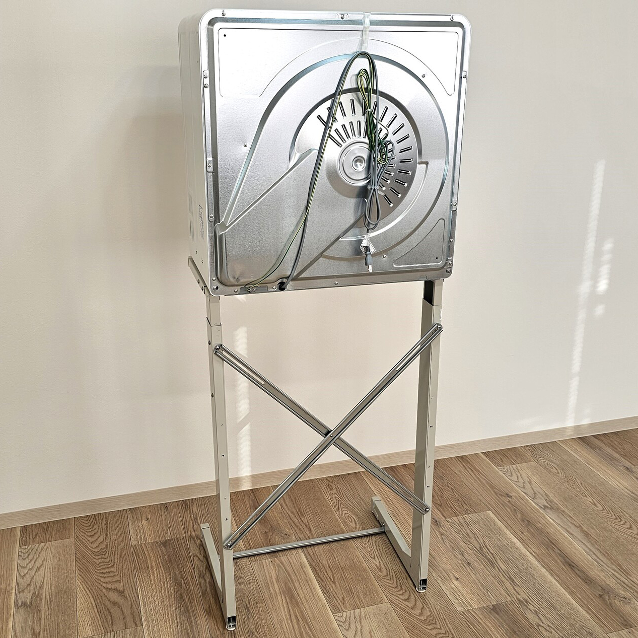 電気衣類乾燥機 （独立スタンド付：1,200W相当）